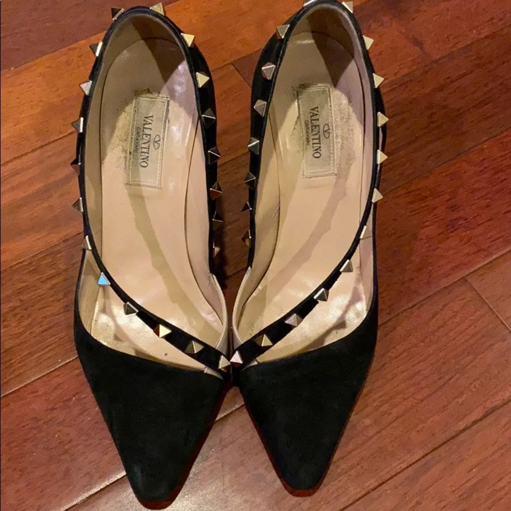 Valentino Black Suede Rockstud Pointed-Toe Heel - Picture 3 of 8